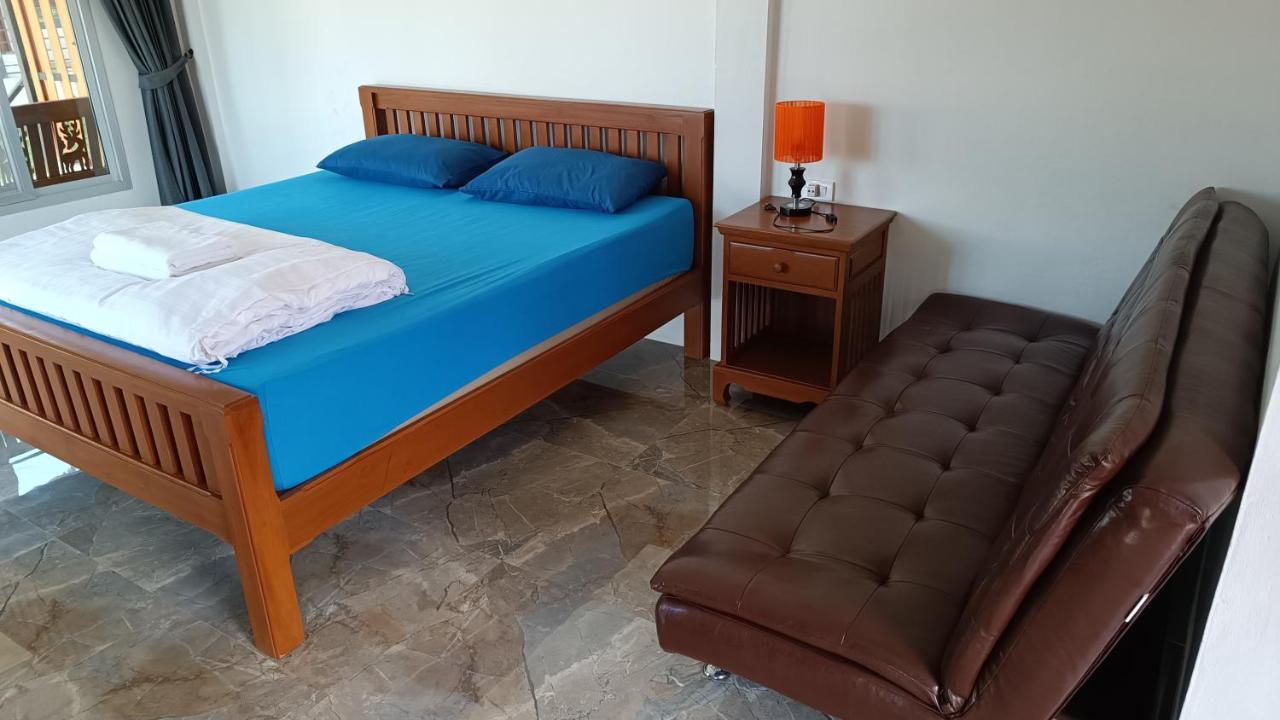 Baan Nernkhao Hotel Nong Prue Buitenkant foto