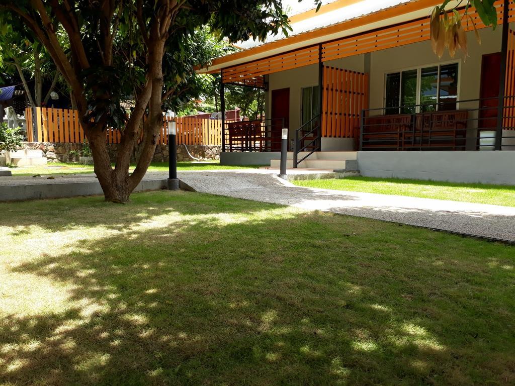 Baan Nernkhao Hotel Nong Prue Buitenkant foto