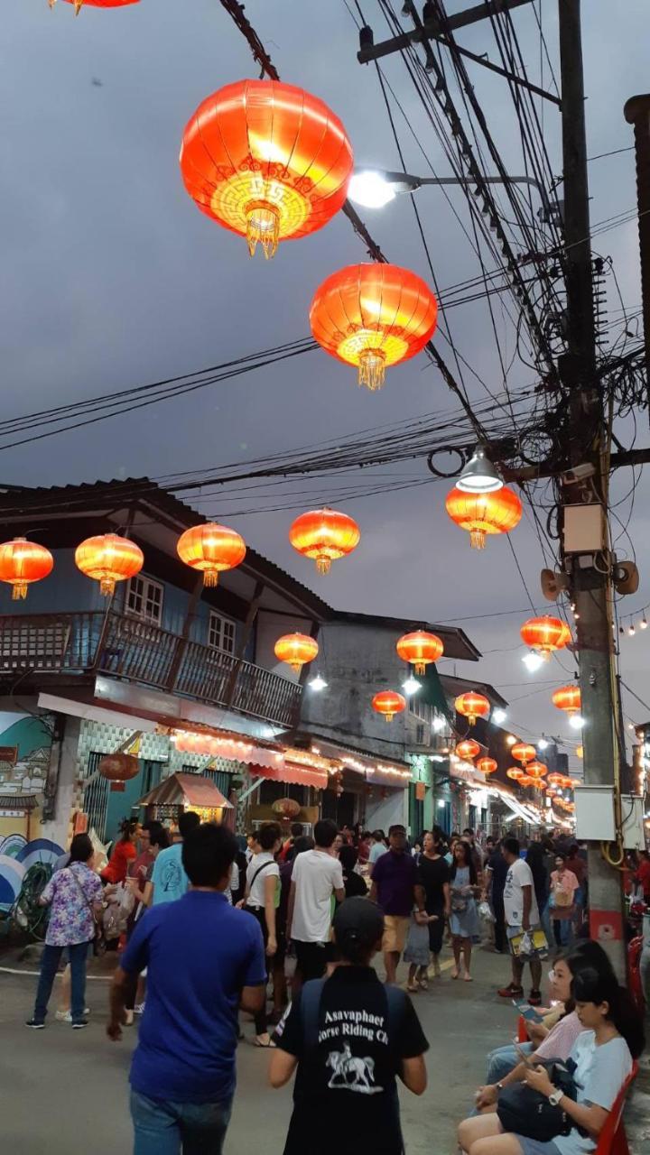 Baan Nernkhao Hotel Nong Prue Buitenkant foto